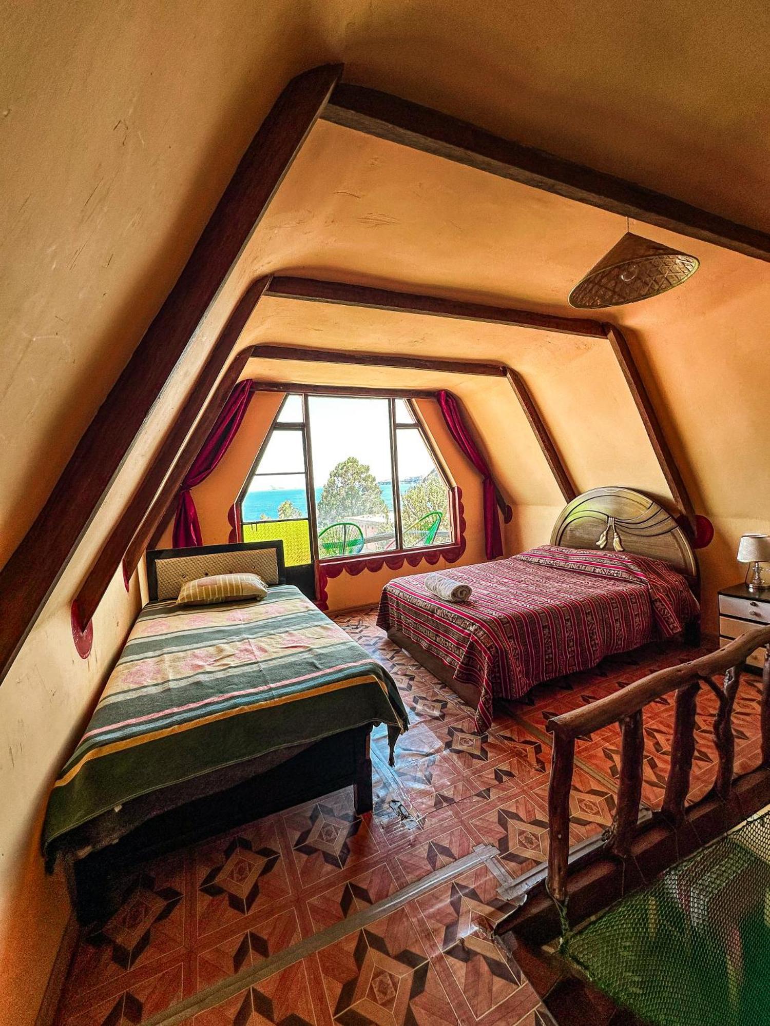 Hostal Sol Y Lago Копакабана Екстер'єр фото
