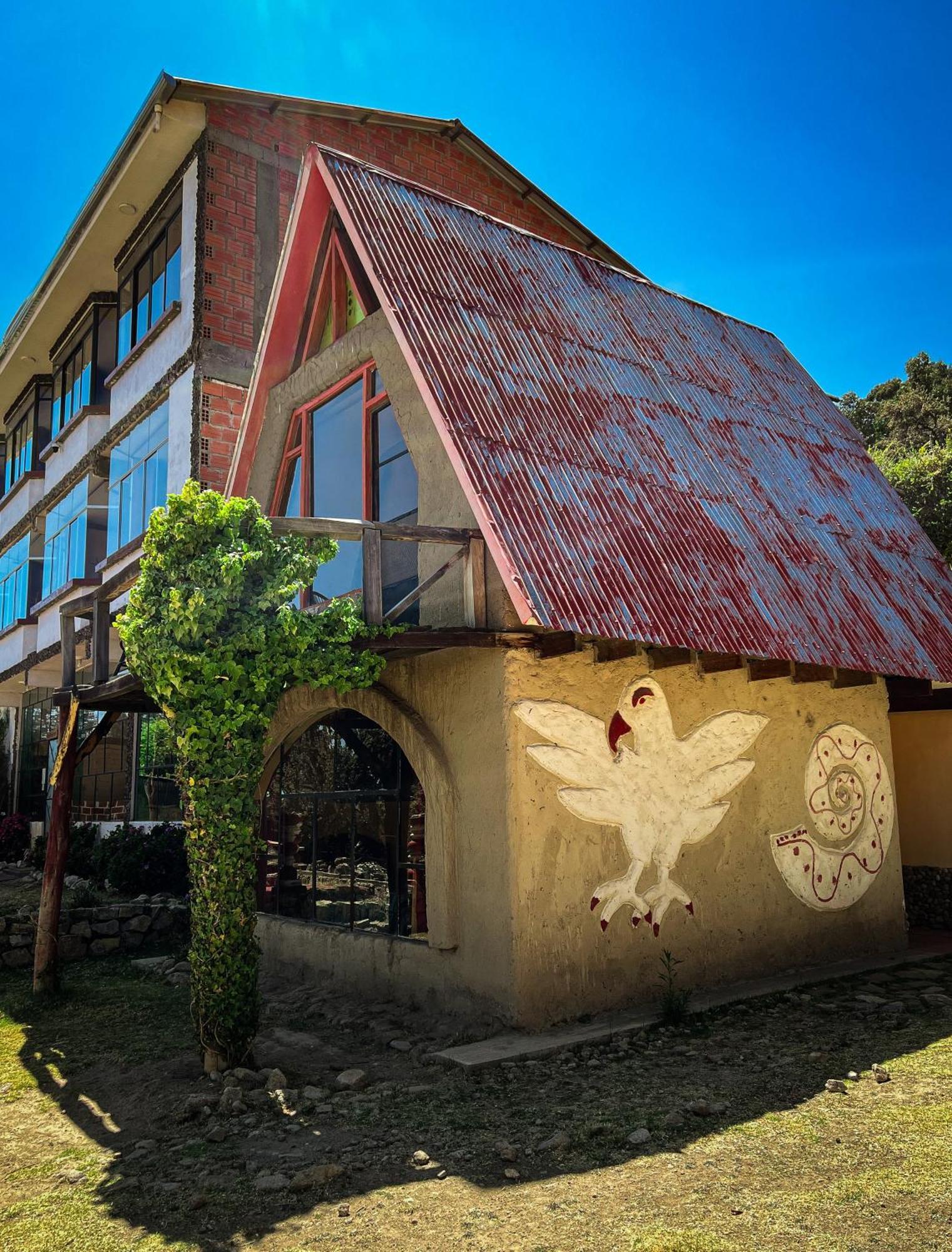 Hostal Sol Y Lago Копакабана Екстер'єр фото