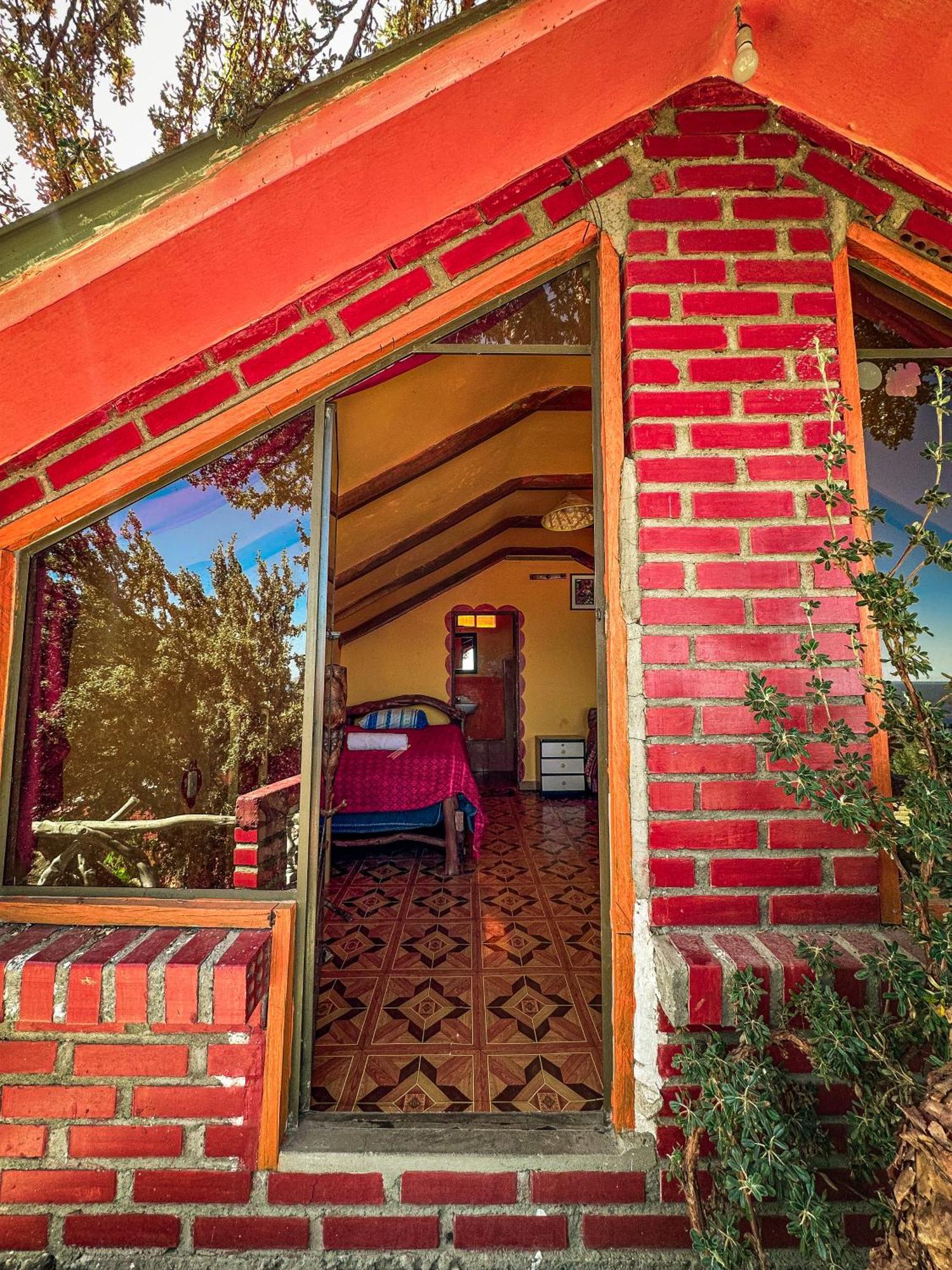 Hostal Sol Y Lago Копакабана Екстер'єр фото