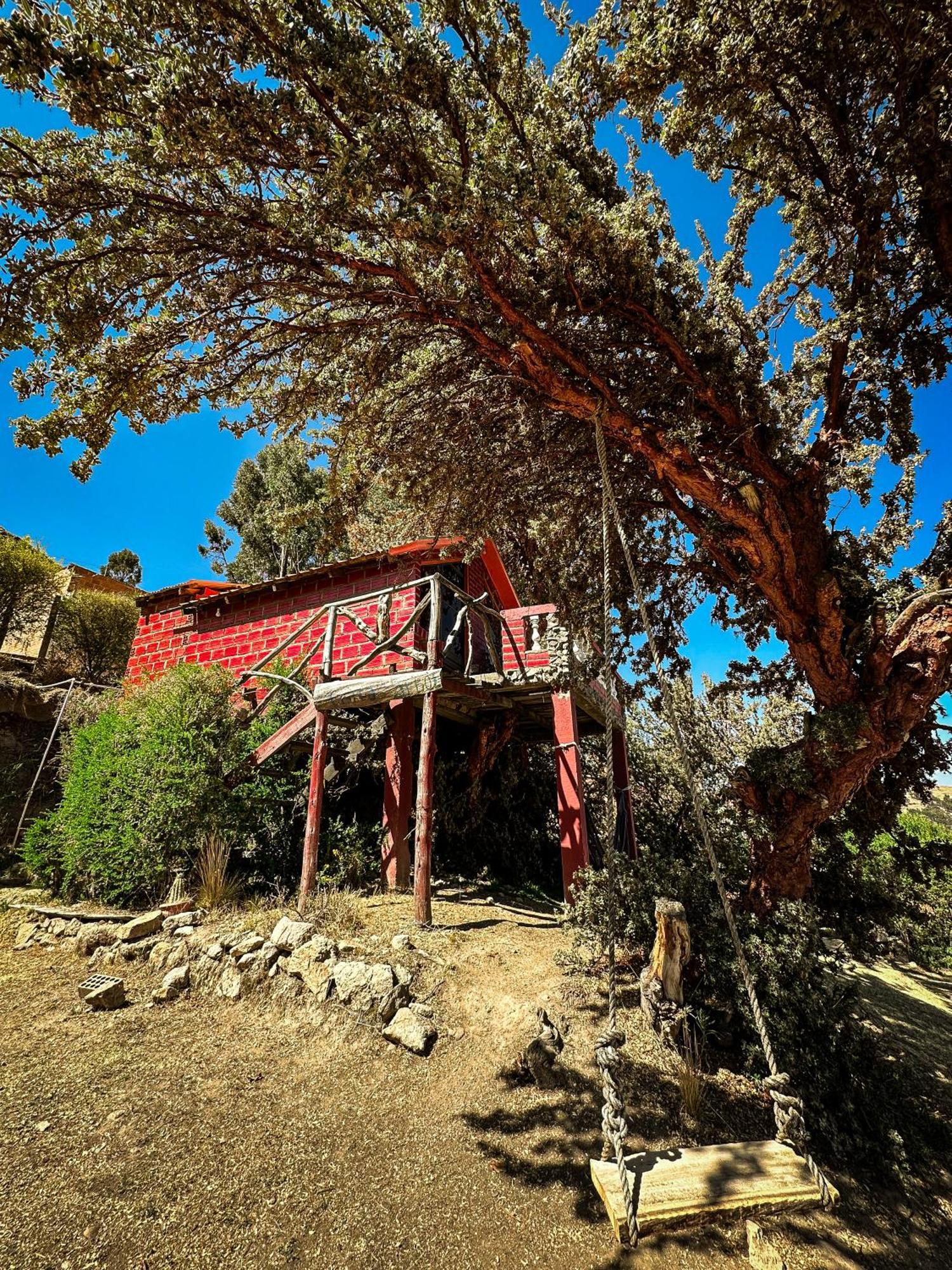 Hostal Sol Y Lago Копакабана Екстер'єр фото